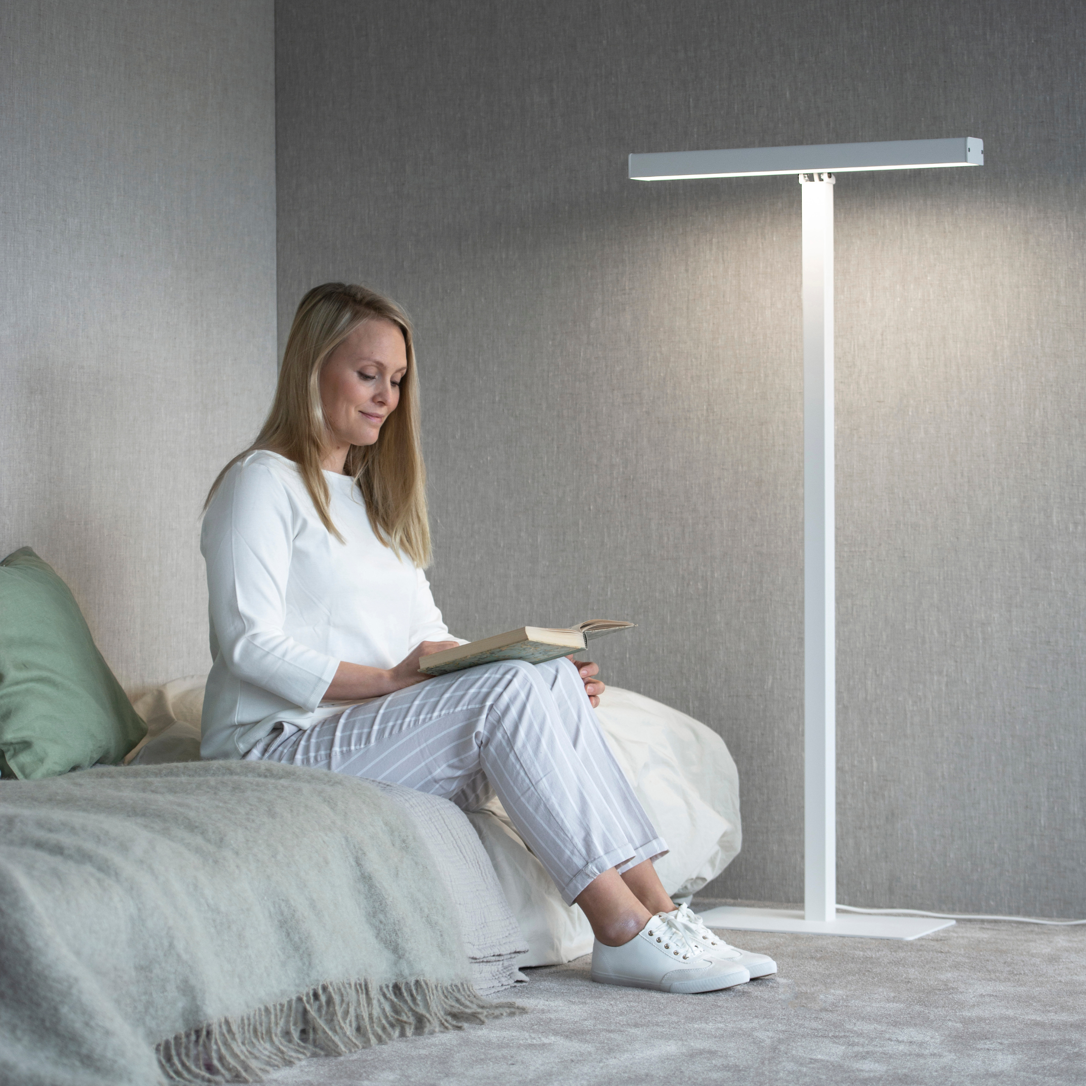 Innolux Valovoima Lattia – Kirkasvalolamppu energiaan ja tasapainoon